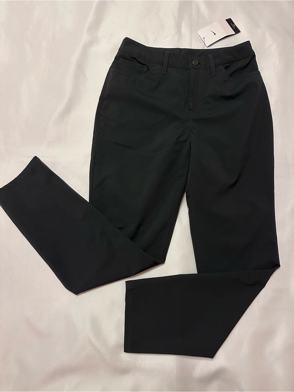 Nike Golf Pants Women’s Black Slim fit size 6 NWT
